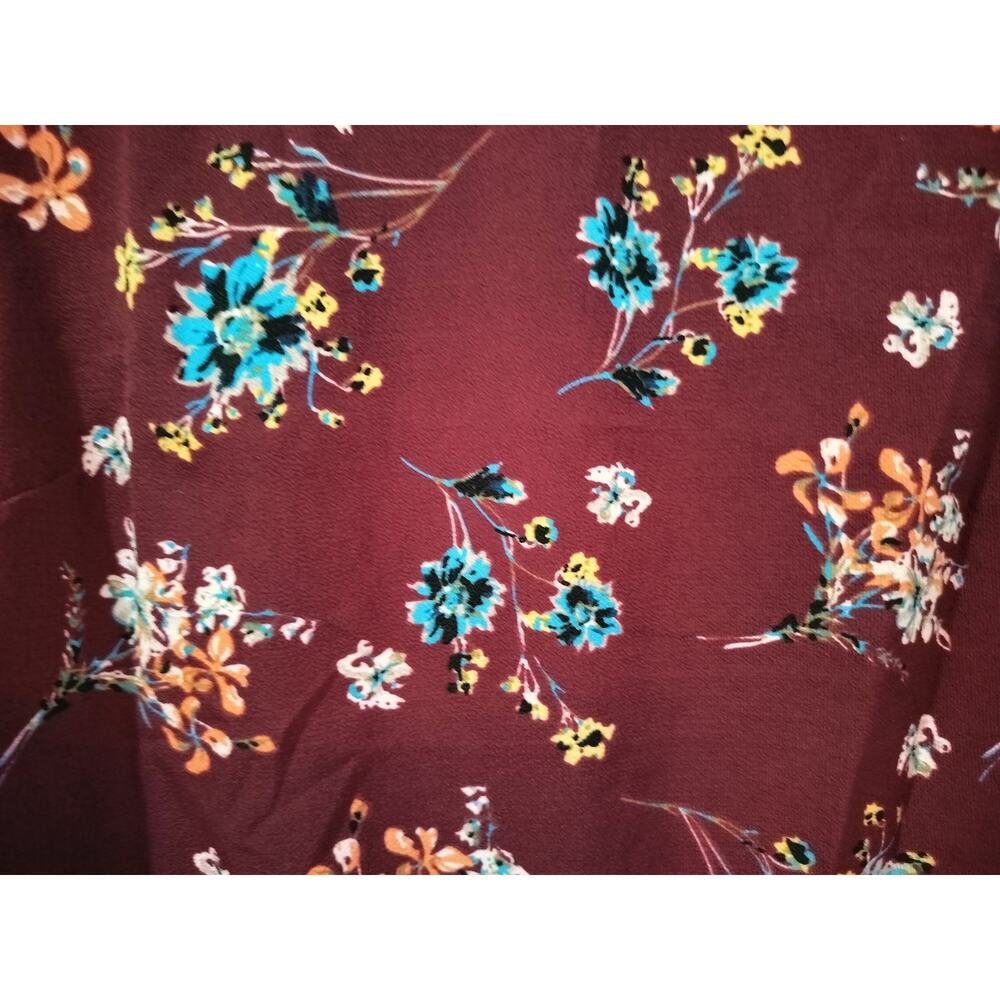 Passport Women’s XL Burgundy Floral Blouse Long Sleeve Ruffle Cuff Top - Picture 2 of 8